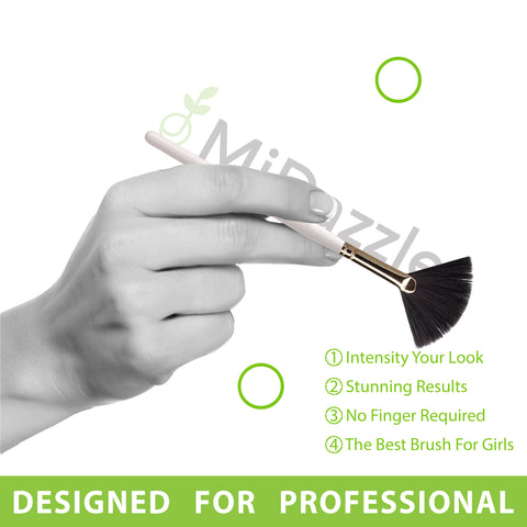 Midazzle Professional Fan Brush (MIMB00407)
